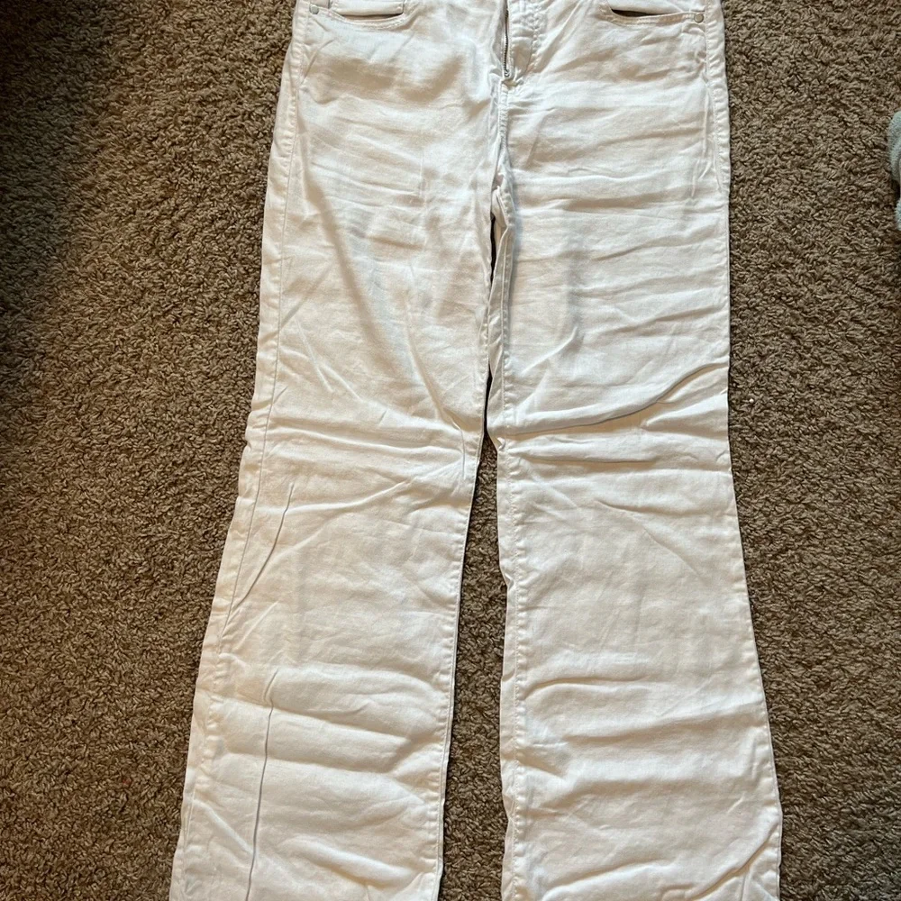 White Jeans - Picture 3 of 4